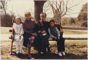 Laurie, Virginia, Milton, and Rafe in the front yard, 1986